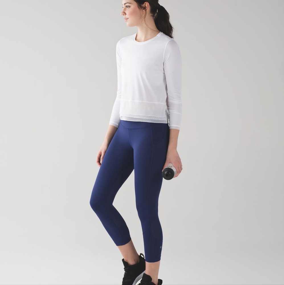 Lululemon's Pace Rival high-rise Cropped(22") leggings in Blueberry Jam